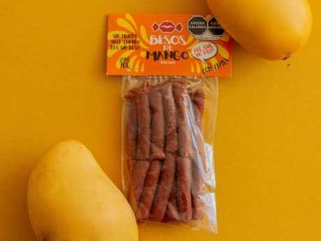 Besos de tamarindo con mango y tajín – Dulce artesanal mexicano